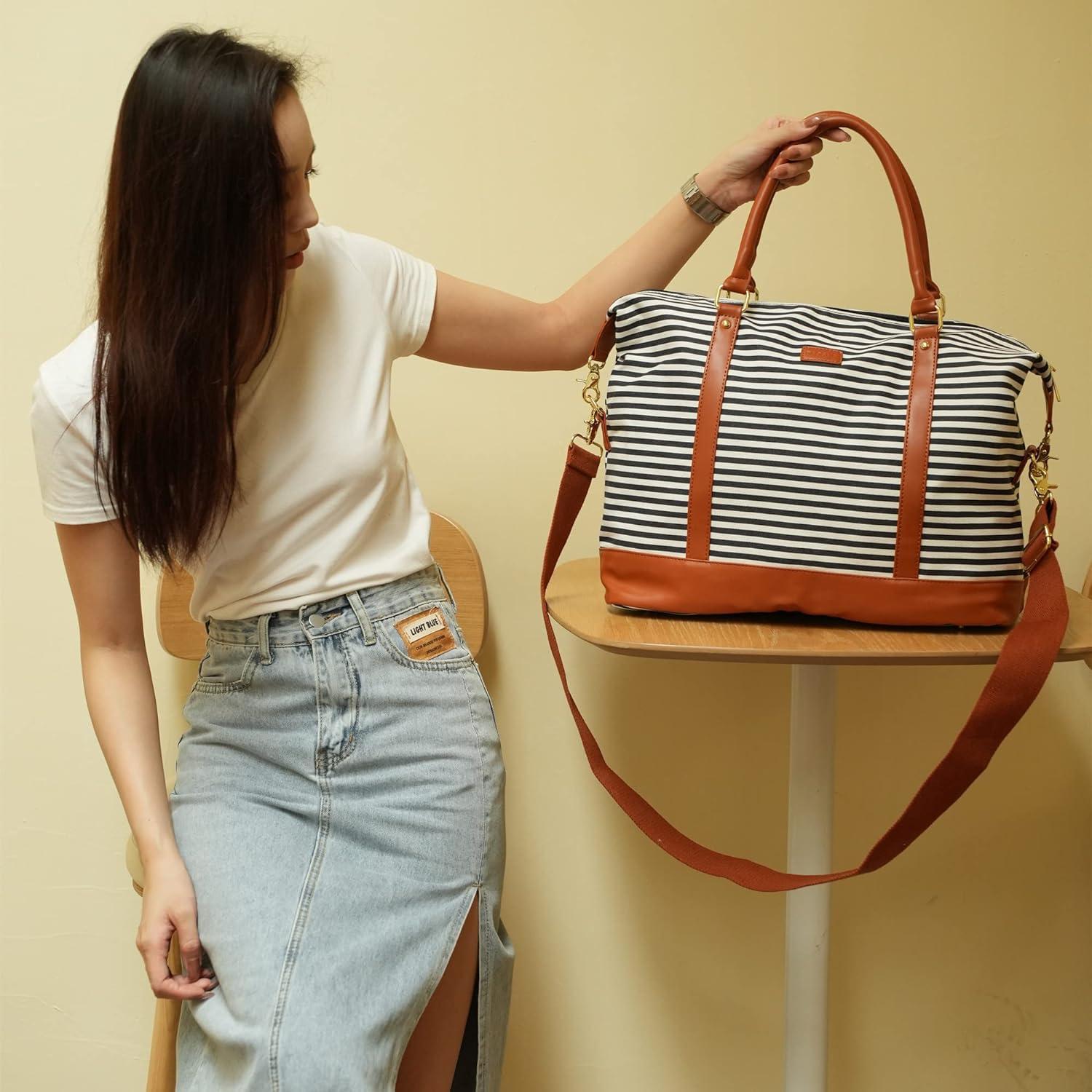 Women's Modern/Fitted, 16 x 12 x 8 inch - Image 7